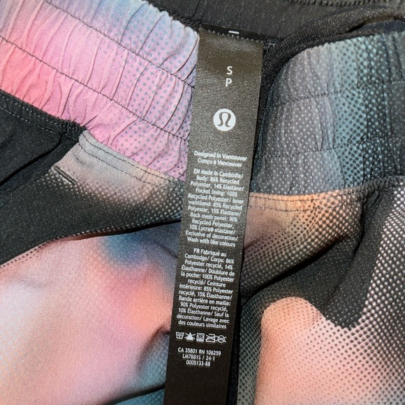 Multicolor Abstract Pattern Shorts - Picture 2 of 3